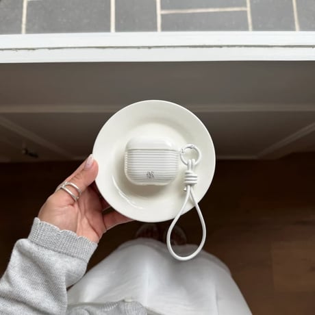 CUTECASE ホワイト横縞 Airpods Pro3ケース ストラップ付 Airpods 4/3カバー AirpodsPro2/1 シンプル風 おしゃれ CM6287