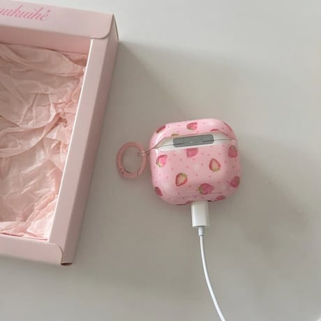 CUTECASEイチゴ柄 AirpodsPro3ケース 甘めコーデ Airpods4/3カバー AirpodsPro第2/1世代 ピンク ギフトにおすすめCM6515