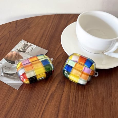CUTECASE多彩チェック柄 AirpodsPro3ケース おしゃれ Airpods4/3カバー AirpodsPro第2/1世代 艶感 リングも付きCM6520