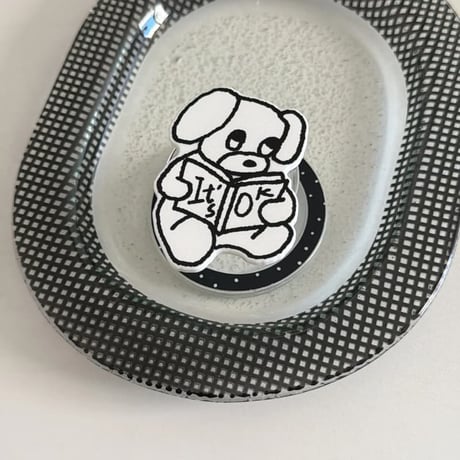 CUTECASE 本を読むわんちゃん iPhone17Pro/17ケース グリップ付き MagSafe対応 iPhone17ProMax/16/15Proカバー かわいい ギフトにおすすめCM6190