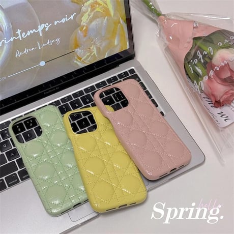 CUTECASEエナメルレザー iPhone15pro/15ケース キルティング iPhone14promax/13pro/ケース 上品 高級感 シンプル風 CM4388
