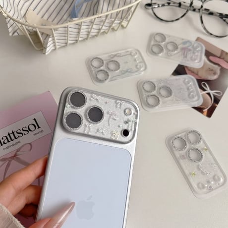 CUTECASE キラキララメ入りカメラ保護カバー iPhone17Pro iPhone17ProMax リボン/ガーリー ハンドメイド ガラスレンズフィルム 傷から保護 CM6465