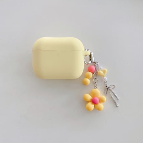 CUTECASE シリコン AirpodsPro3ケース 花キーホルダー付 Airpods4/3カバー pro2/Pro1ケース 充電口カバー付 可愛い 指紋防止CM6501