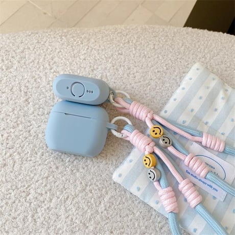 CUTECASEシリコン Airpods 4ケース 充電口カバー付 Airpods3/Pro2ケース airpodsproカバー にこちゃんストラップ付 丈夫 CM5134