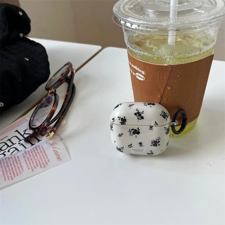 CUTECASE花柄 Airpods4ケース 黒色バラ AirpodsPro2ケース airpods3/2ケース シック リング付き ギフトにおすすめCM5429