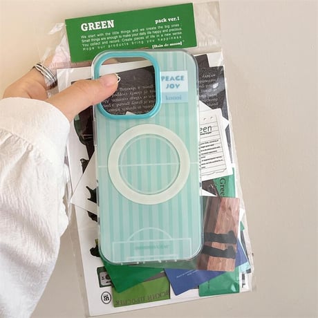 CUTECASE磁気二重層グリーンストライプフットボールネットブラケットiphone16PromaxケースiPhone16case C6031