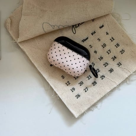 CUTECASE 韓国っぽ Airpods Pro3ケース 水玉模様 Airpods4/3カバー pro2/pro1 リング/ハートキーホルダー 大人可愛いCM6115