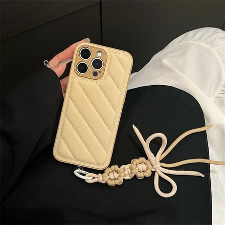 CUTECASEダウンっぽい iPhone16Pro/16ケース ストラップ付 iPhone15Promax/14/13proカバー 高級感高品質 オシャレ CM4911