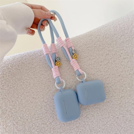 CUTECASEシリコン Airpods 4ケース 充電口カバー付 Airpods3/Pro2ケース airpodsproカバー にこちゃんストラップ付 丈夫 CM5134