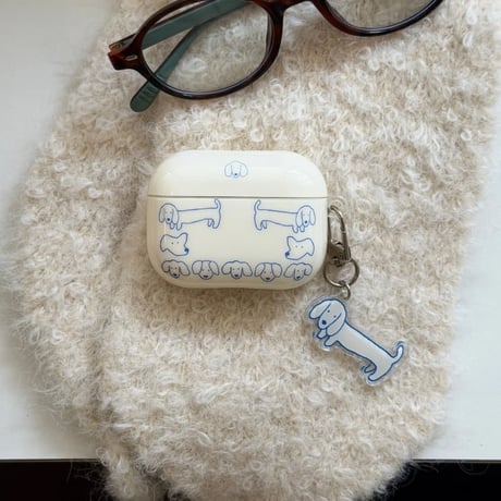 CUTECASE ワンちゃん Airpods Pro3ケース 犬キーホルダー Airpods4/3カバー pro2/pro1 ベージュ 頑丈 大人可愛いCM6105