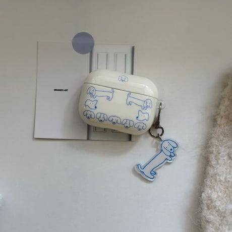 CUTECASE ワンちゃん Airpods Pro3ケース 犬キーホルダー Airpods4/3カバー pro2/pro1 ベージュ 頑丈 大人可愛いCM6105