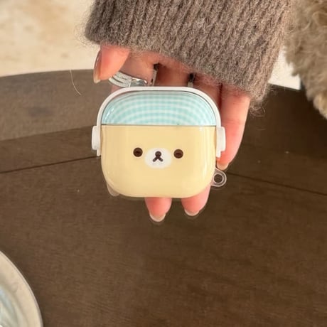 CUTECASE クマさん Airpods Pro3ケース スタンド機能付 Airpods4/3カバー pro2/pro1 可愛すぎ 便利 ペアお揃いコーデにおすすめCM6089
