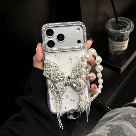 CUTECASE ジュエリー蝶デコ iPhone17Pro/17ケース キラキラ 綺麗 iPhone16Pro/15カバー パールストラップ 女子力高い CM5855