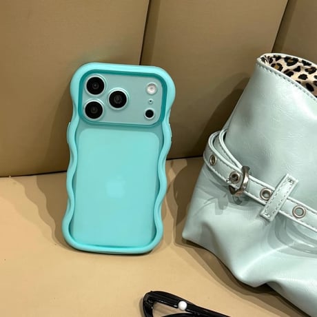 CUTECASE うねうね iPhone17Promaxケース指紋防止 iPhone16Pro/15pro/14ProMaxケース カメラ保護 シンプル風CM6535
