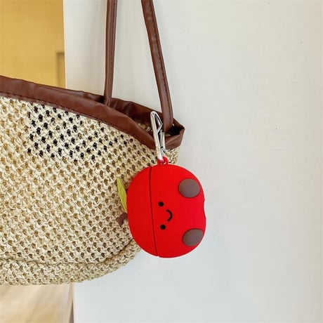 CUTECASE アップル Airpods4ケース プレゼントにおすすめ AirpodsPro2ケース airpods3/2カバー カラビナ/キーチェーン かわいい CM5516