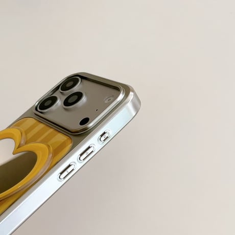 CUTECASE ハートミラー iPhone17/17Proケース高級感 ストライプ柄 iPhone16Pro/15romaxケース 光沢感 イェローCM6488