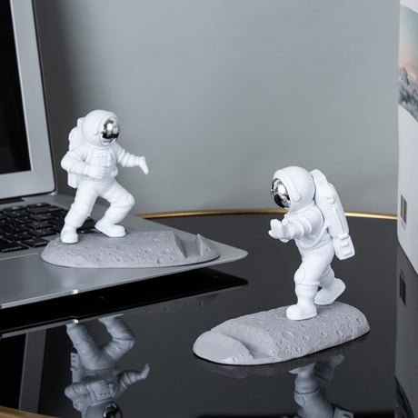CUTECASE新しい高品質のオリジナリティ宇宙飛行士の電話ホルダー宇宙飛行士のPCホルダーデスクトップの装飾アートウェア電話アクセサリー宇宙愛好家のための驚くべき素敵な贈り物C6022
