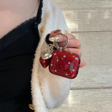 CUTECASEワインレッド Airpods 4ケース ハート 水玉模様 Airpodspro2/proカバー Airpods第3/2世代 かわいいキーホルダー プレゼントにおすすめCM5062