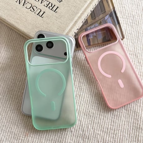CUTECASE 高級感 iPhone17ProMaxケース 滑りにくい MagSafe対応 指紋防止 iPhone17Pro/16Pro/15pro/14ケース 肌に優しい 耐衝撃CM6347