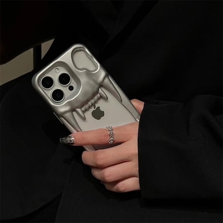 CUTECASEカッコイイ iPhone16pro/15romaxケース クール iPhone14/13pro/12カバー 丈夫 放熱仕様 ファッションCM5162