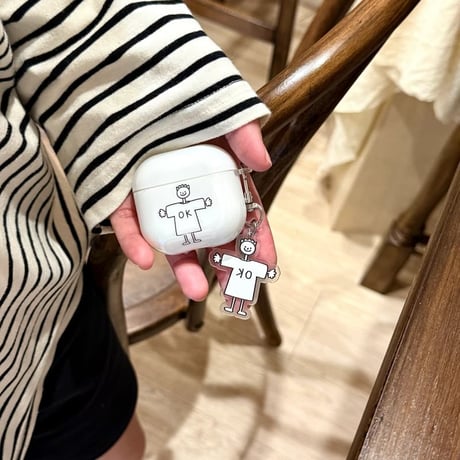 CUTECASE ペア AirpodsPro3ケース 女の子/男の子 Airpods4/3カバー pro2/Pro1ケース 可愛いキーホルダー付 お揃いコーデCM6220