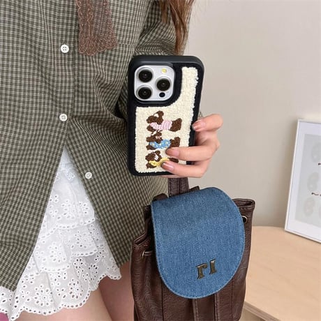 CUTECASE犬ちゃん iPhone16Pro/16ケース ニット 大人可愛い iPhone15Pro/14pro/13カバー 秋冬に流行る 手さわりいい 丈夫CM4714