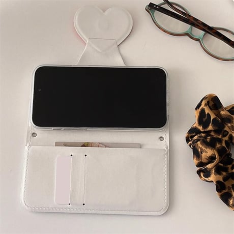 CUTECASE 手帳型 iPhone16Pro/16ケース ハートマグネット留め具 iPhone15pro/14pro/13ケース カード収納 トレンド感CM4667