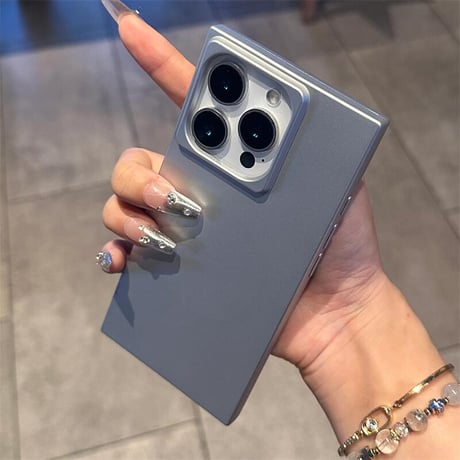 CUTECASEスクエア iPhone16promax/16ケース シルバー iPhone15plus/14pro/13カバー シンプル風 クール オシャレCM5479