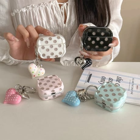 CUTECASE ハートチャーム付き AirpodsPro3ケース 水玉模様 Airpods4/3カバー pro2/Pro1ケース 可愛い 甘めコーデCM6472