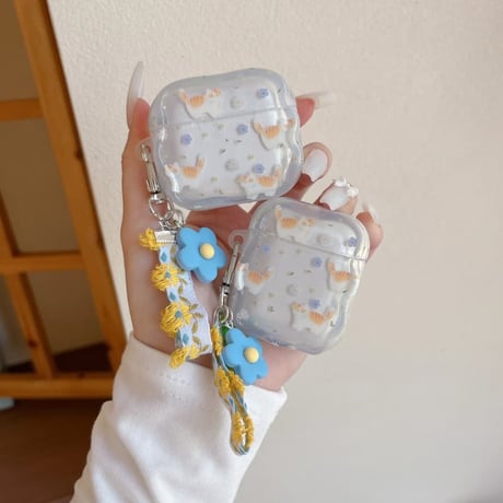 CUTECASE 猫ちゃん花柄 Airpods Pro3ケース 刺繍花のストラップ Airpods 4/3カバーケース AirpodsPro2/1 可愛い ギフトに合う CM6185