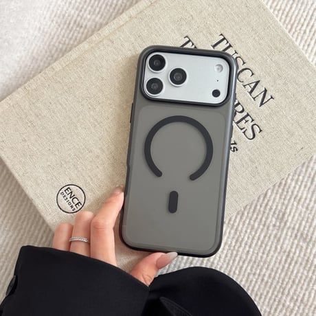 CUTECASE 高級感 iPhone17ProMaxケース 滑りにくい MagSafe対応 指紋防止 iPhone17Pro/16Pro/15pro/14ケース 肌に優しい 耐衝撃CM6347