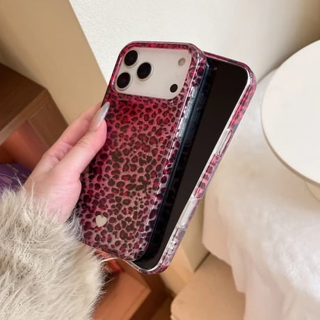 CUTECASE キラキラヒョウ柄 iPhone17/17Proケース きれいラメ iPhone17Promax/16Pro/15カバー 白ハート柄 ガールズに人気 CM5966