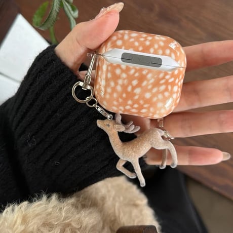 CUTECASE 鹿柄 AirpodsPro3ケース 鹿キーホルダー エアポッズ4/3 AirpodsPro2/Proカバー ギフトにおすすめ 可愛すぎCM5962