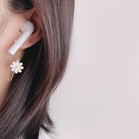 CUTECASEヒナギク AirPods用イヤークリップ 落下紛失防止 花 可愛い イヤホンストラップ ホルダー おしゃれ 人気 2点CM6249