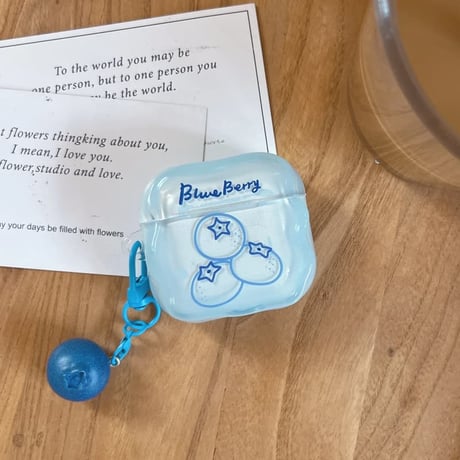 CUTECASEブルーベリー AirpodsPro3ケース うねうね Airpodspro3/2/1カバー Airpods第3/2世代 キーホルダー プレゼントにおすすめCM6445