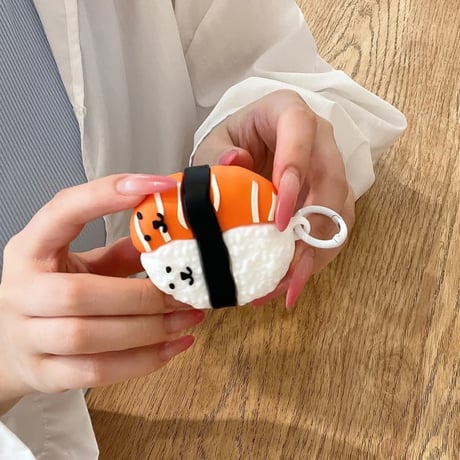 CUTECASE サーモン寿司 Airpods Pro3ケース 可愛い 美味しいそう Airpods 4/3カバーケース AirpodsPro2/1 ギフトにおすすめ CM6333