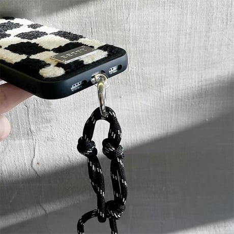 CUTECASE秋冬 iphone16pro/16ケース ストラップ付 チェック柄 iphone14pro/13pro/12/11カバー 柔らかい 頑丈 刺繡入り CM4663