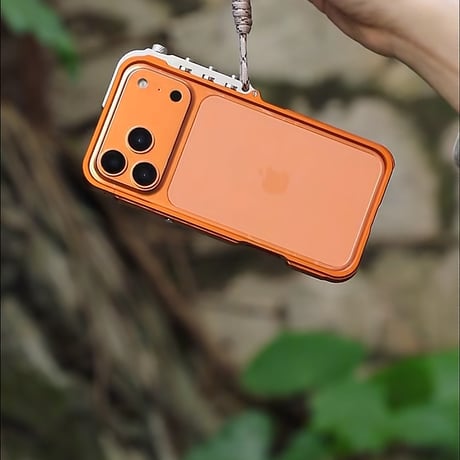 CUTECASE iPhone17Promaxケース 360度完全に包まれた傷防止および落下防止のアルミニウム合金素材サイバーパンクスタイル装甲保護