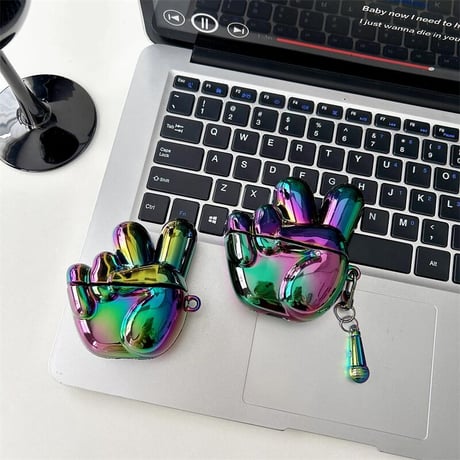 CUTECASE手 ギャルピース Airpods4ケース マイクキーホルダー AirpodsPro2ケース airpods3/2カバー 艶感 オシャレさんに人気CM5397