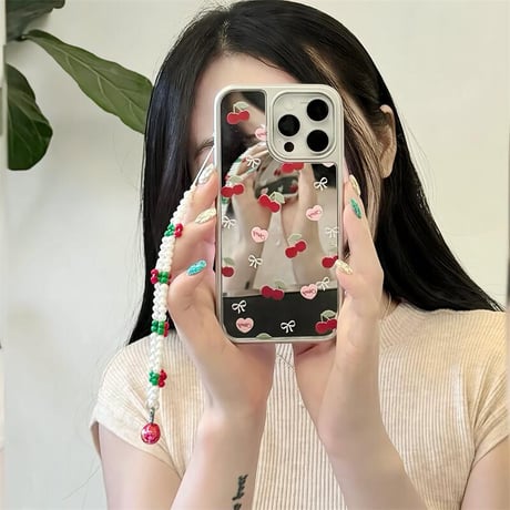 CUTECASEサクランボ 鏡 iPhone15/15proケース パールストラップ付 アイフォン14/13pro/12ケース かわいい 夏に人気CM4389