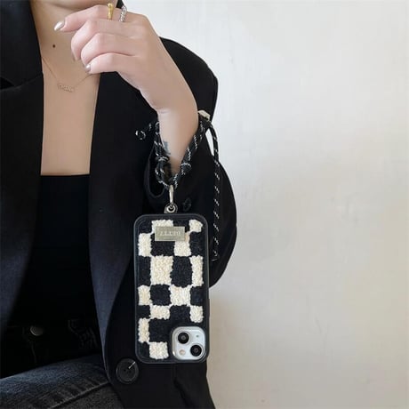 CUTECASE秋冬 iphone16pro/16ケース ストラップ付 チェック柄 iphone14pro/13pro/12/11カバー 柔らかい 頑丈 刺繡入り CM4663