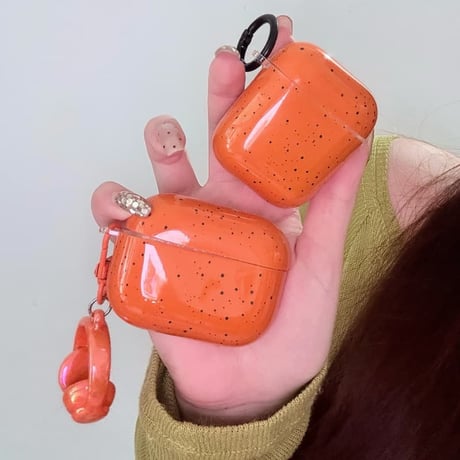 CUTECASE オレンジ AirpodsPro3ケース リング/イヤホンキーホルダー付き エアポッズ4/3 AirpodsPro2/Proカバー 可愛い ギフトにおすすめ CM5777