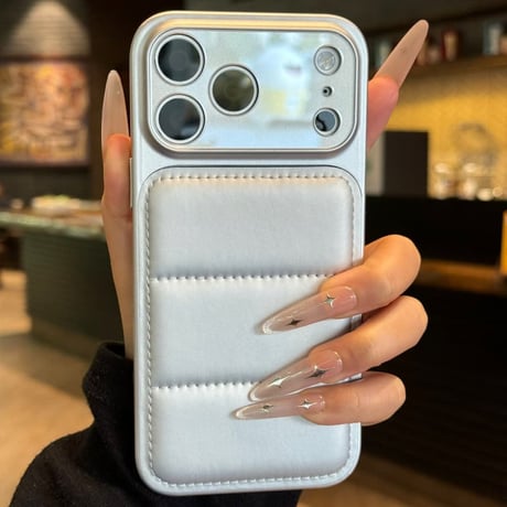 CUTECASE ダウンっぽ iPhone17pro/17promaxケース カメラコントロールカバー付 iPhone16Pro/15/14シリーズカバー 耐衝撃 レンズカバー付CM6005