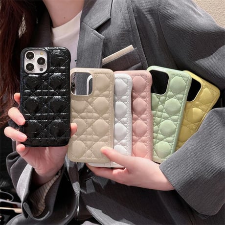CUTECASEエナメルレザー iPhone15pro/15ケース キルティング iPhone14promax/13pro/ケース 上品 高級感 シンプル風 CM4388