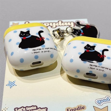 CUTECASE黒猫 Airpods 4ケース 水玉模様 Airpods3/Pro2ケース airpodspro2カバー 猫キーチェーン付 大人可愛い CM5208