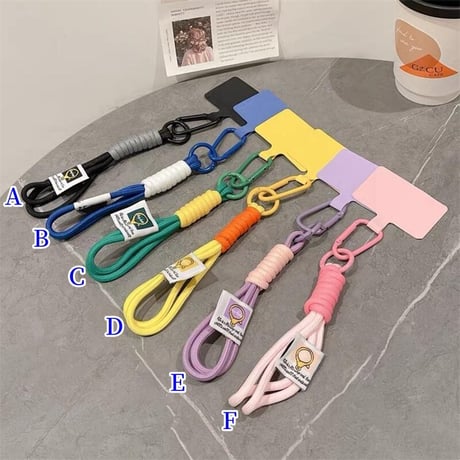 CUTECASE iPhone 15 ケース 携帯 スマホアクセサリー ストラップ付き 女性向けのかわいいデザイン！ あなたの毎日のスタイルをアップデートしましょう！C6013