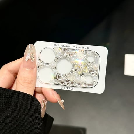 CUTECASE 真珠/花/蝶デコ カメラ保護カバー iPhone17ProMax iPhone17Pro 豪華 おしゃれ 可愛い 使いやすいCM6514