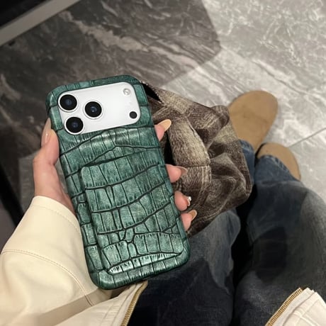 CUTECASE ワニ革 ミラースタンド付 iPhone17Pro/17ケース レザー 高級感 iPhone17ProMax/16Pro/15カバー 上品 高品質 耐衝撃 CM6074