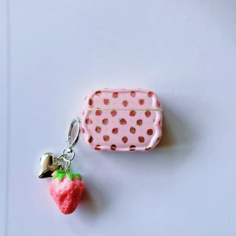 CUTECASE イチゴ柄 Airpods Pro3ケース ストーベリーキーホルダー Airpods4/3カバー pro2/pro1 美味しそう ギフトにおすすめCM6405