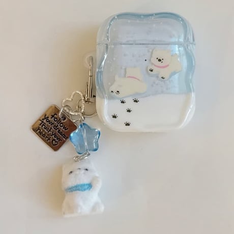 CUTECASE 雪で遊ぶ犬 AirPodsPro3ケース ウエストハイランド犬キーホルダ Airpods4/3ケース AirpodsPro2カバー 可愛い プレゼントに最適CM5996